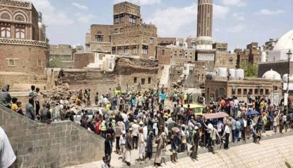 وفاة وإصابة 4 عمال إثر انهيار ملحق مسجد أثري حاول الحوثيون إدخال تعديلات شيعية عليه في "صنعاء"