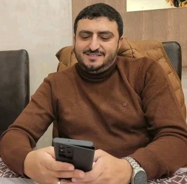 صنعاء.. رجل أعمال يتهم الحوثيين بافتعال أزمات في الكهرباء ونهب أموال التجار ومحاربة المشاريع التي تخدم المواطنين