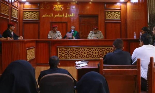 محكمة الاستئناف العسكرية في مأرب تبدأ محاكمة خلية تابعة للحوثيين