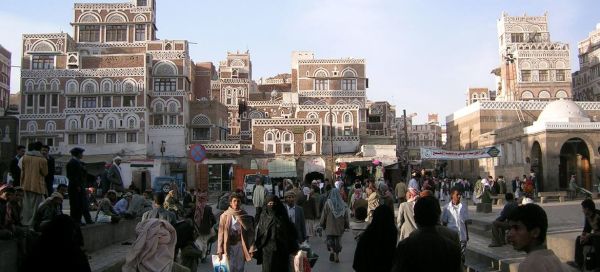 جريمة تهز صنعاء القديمة.. قاتل يقطع جثة فتاة ويخفيها في المجاري