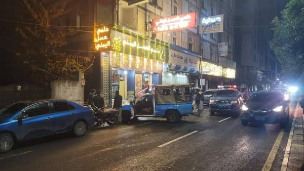 مليشيا الحوثي تواصل اغلاق شارع حدة وتتكتم على نتائج الغارات الاسرائيلية