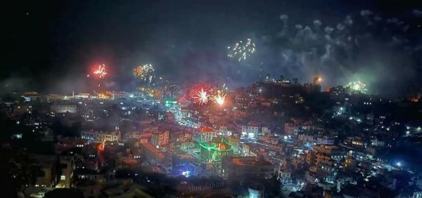 صنعاء.. ضوضاء صاخبة إثر إطلاق المليشيا الرصاص والألعاب النارية بذريعة الاحتفاء بالمولد
