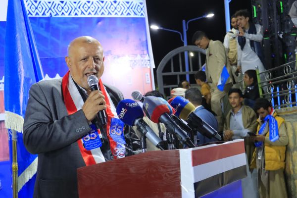 الحائر: صنعاء رهينة مشروع إيراني وتحريرها واجب وطني