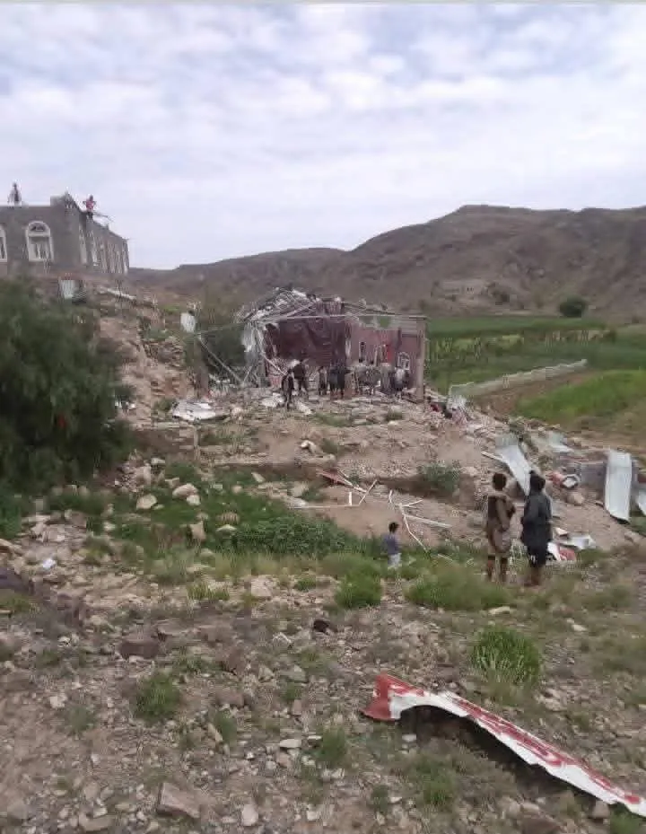 شبكة حقوقية تدين تفجير مليشيا الحوثي منزل شيخ قبلي في البيضاء