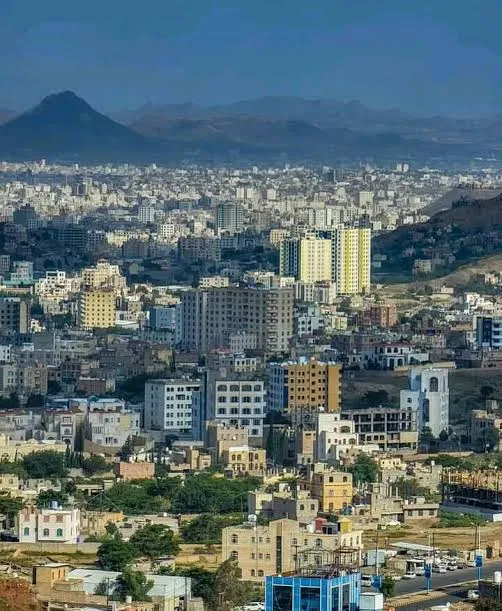 صنعاء.. مليشيات الحوثي تتغذى على الحرب والقيادات تستثمر في العقارات وسط اتساع الفقر بين المواطنين