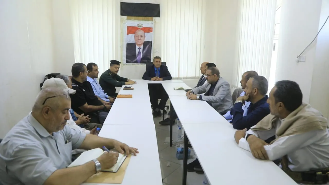 تنفيذي أمانة العاصمة يناقش تفعيل التعبئة العامة استجابة لقرار رئيس مجلس القيادة