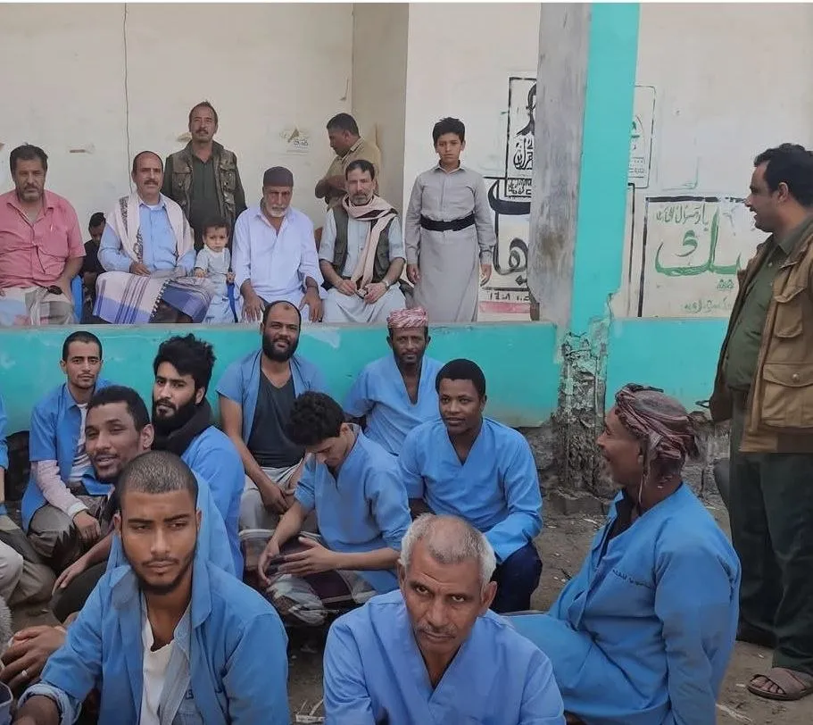  مليشيا الحوثي تساوم سجناء إب على الحرية مقابل القتال في جبهات تعز