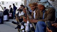 مليشيا الحوثي تستدعي الجنود من المنازل وتجبرهم لحضور دورات طائفية