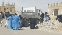 الحوثيون يجبرون سجينات على القيام بإعمال شاقة في شوارع العاصمة صنعاء