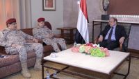 نائب الرئيس يلتقي قيادة الجيش ويؤكد ضرورة اصلاح الاختلالات