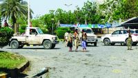 الحوثيون يعرقلون خروج قافلة انسانية عقب اتفاق لفتح طريق صنعاء الحديدة