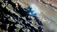 بالفيديو.. ضربة نوعية تستهدف قيادات حوثية في إحدى الكهوف بجبهة نهم