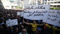 تواصل احتجاجات الجزائر رفضاً لترشح بوتفليقه مجدداً