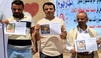 الإرياني يدعو لمواصلة الضغط على المليشيا الحوثية لإطلاق الصحفيين في معتقلاتها