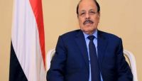 نائب الرئيس يطلّع على جريمة قصف مليشيات الحوثي أحد المساجد بمأرب