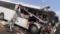 مقتل واصابة خمسين شخصا في حادث اصطدام حافلتين جنوب السعودية